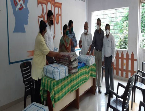 Distribution of Flood Relief Material In Presence Of C.E.O. Zilla Parishad Kolhapur